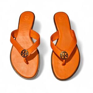 NWOB TORY BURCH Benton Orange Leather T Sandals Size 7M